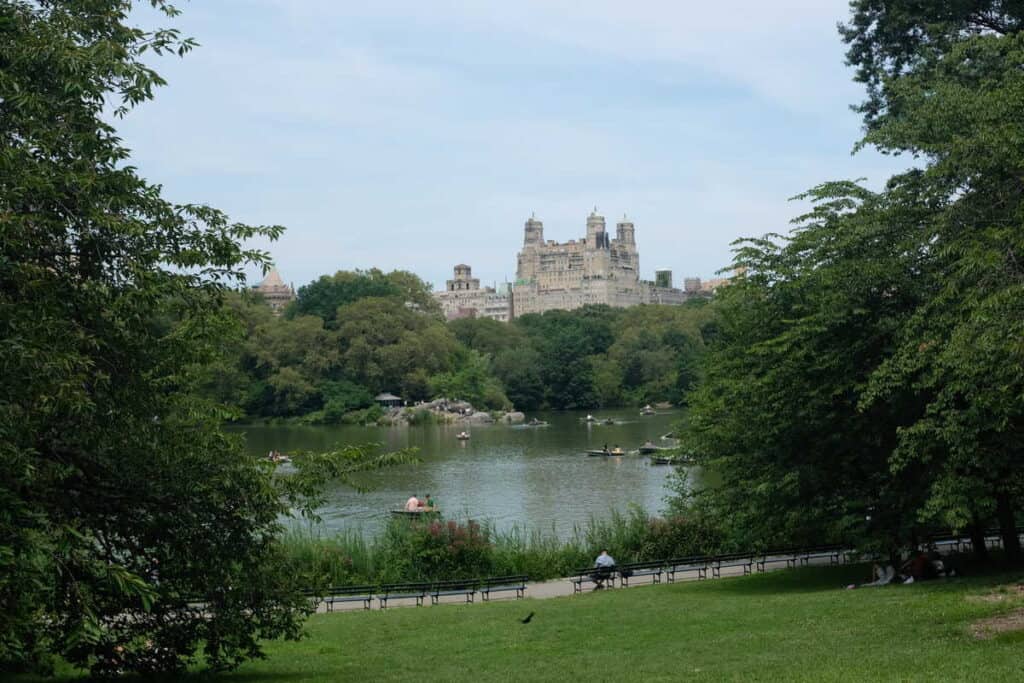Best Things To Do Alone in Central Park for the Muslim Traveler
