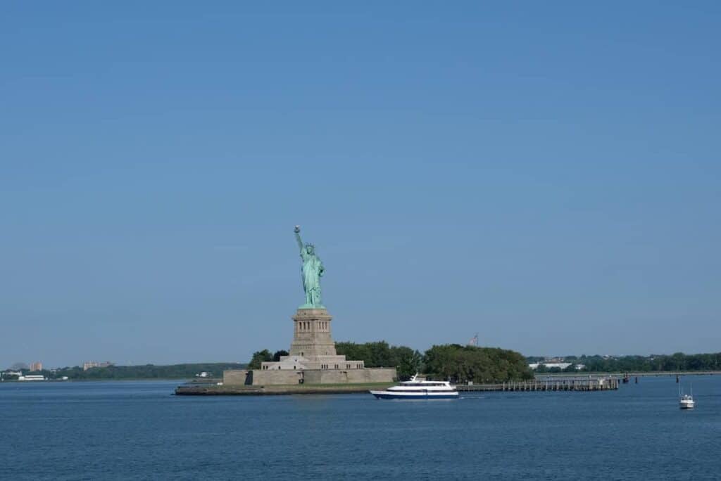 Statue of Liberty Tours 