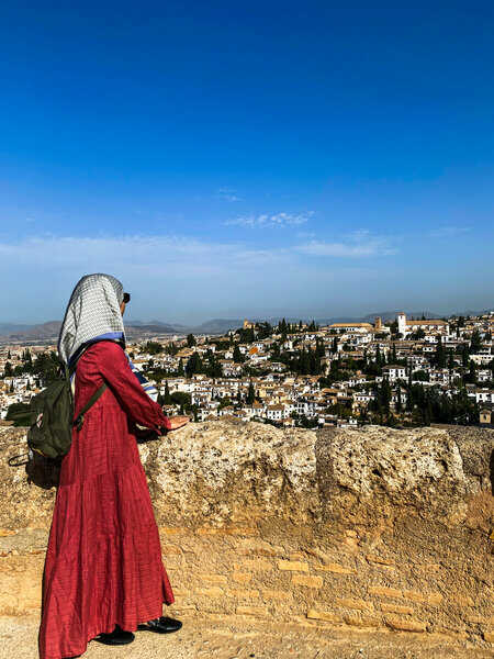 Safety in Granada for Muslimah