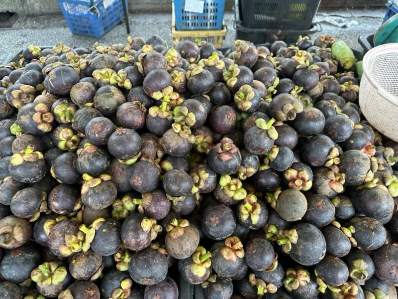 Halal fruits in Malaysia